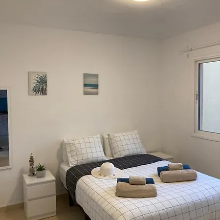 2 Bedroom Pool Close To Beach Rocky Point Apartment *